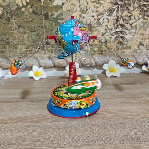 Vintage Tin Litho Globe Carousel Ride Rocket Riders by Josef Wagner West Germany - Picture 7 of 8